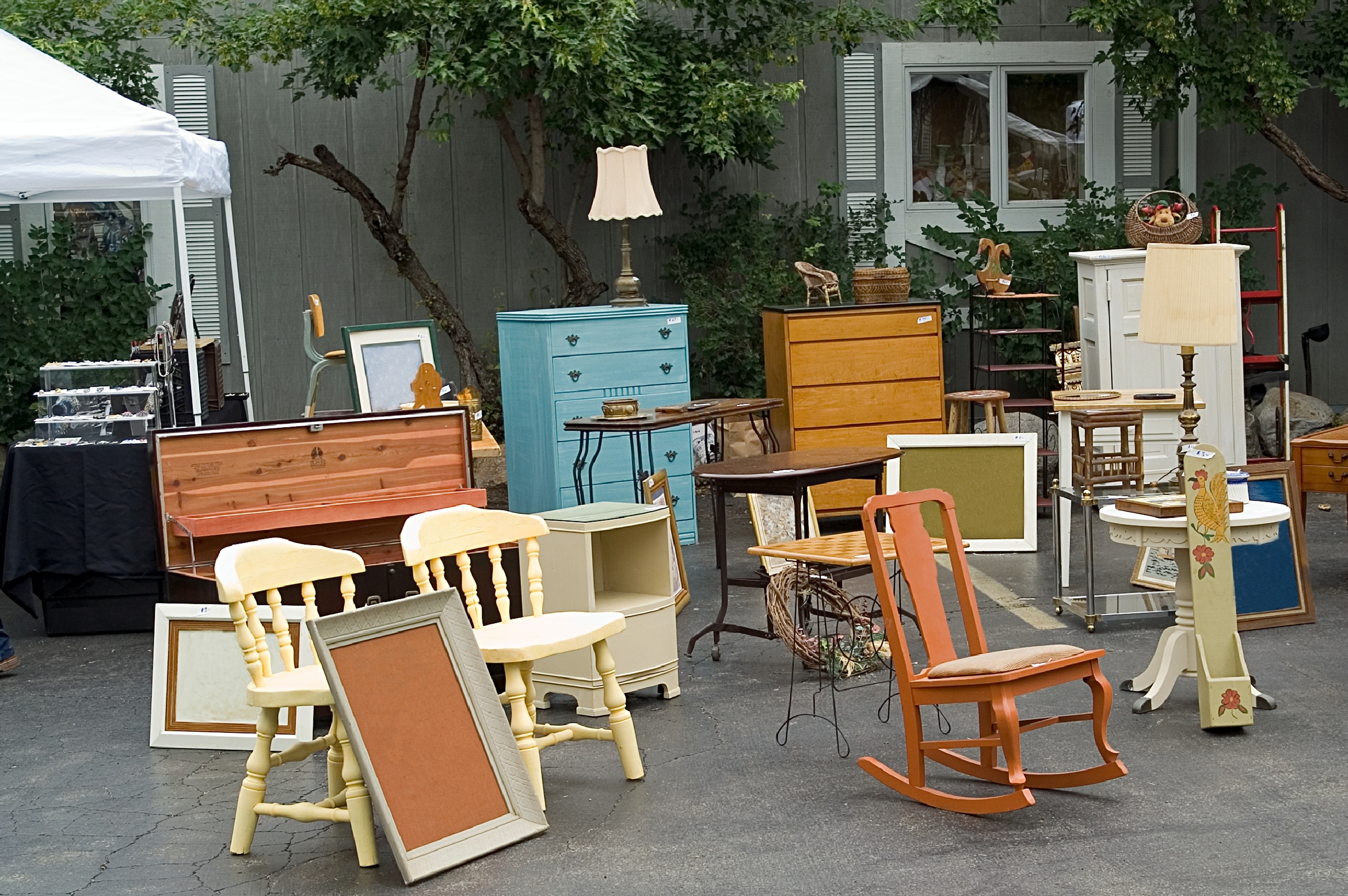 Garage Sale Buurtvereniging Kerkstraat Ubachsberg